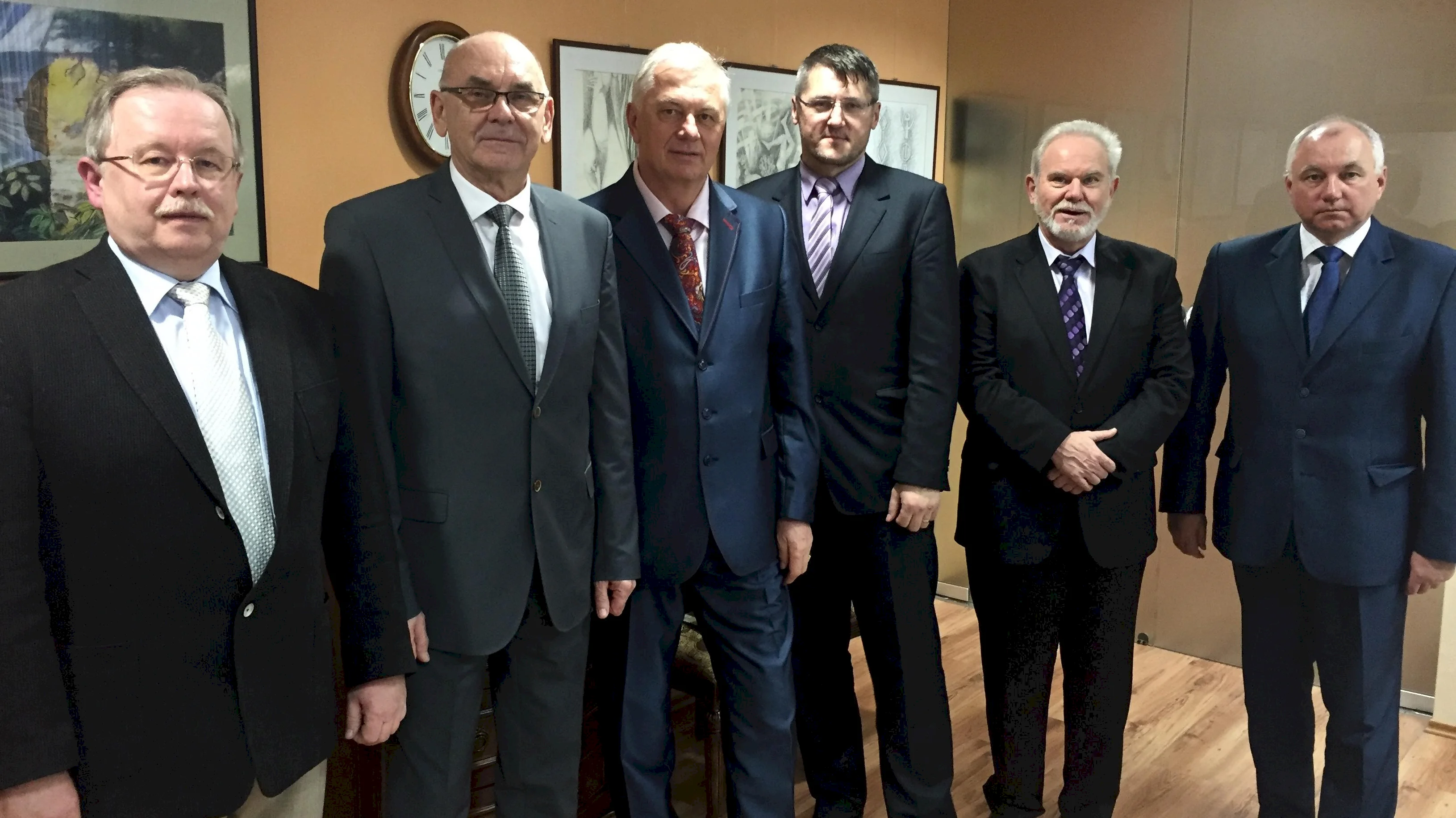 Stretnutie predsedov NKÚ a ZMOS: Zákon o verejnom obstarávaní treba zmeniť