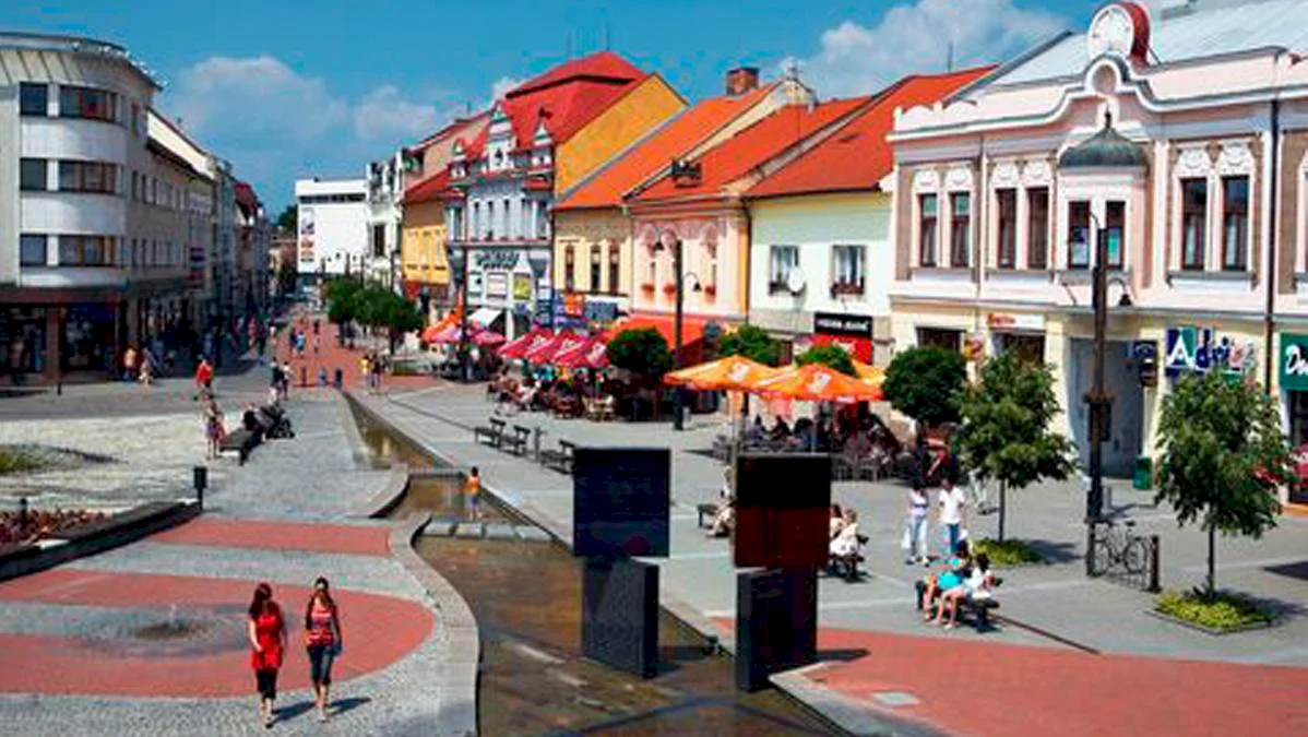 Znížením dane za letné terasy chce radnica oživiť centrum mesta