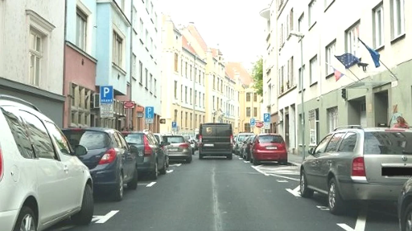Hlavné mesto SR Bratislava zverejnilo návrh VZN k parkovacej politike