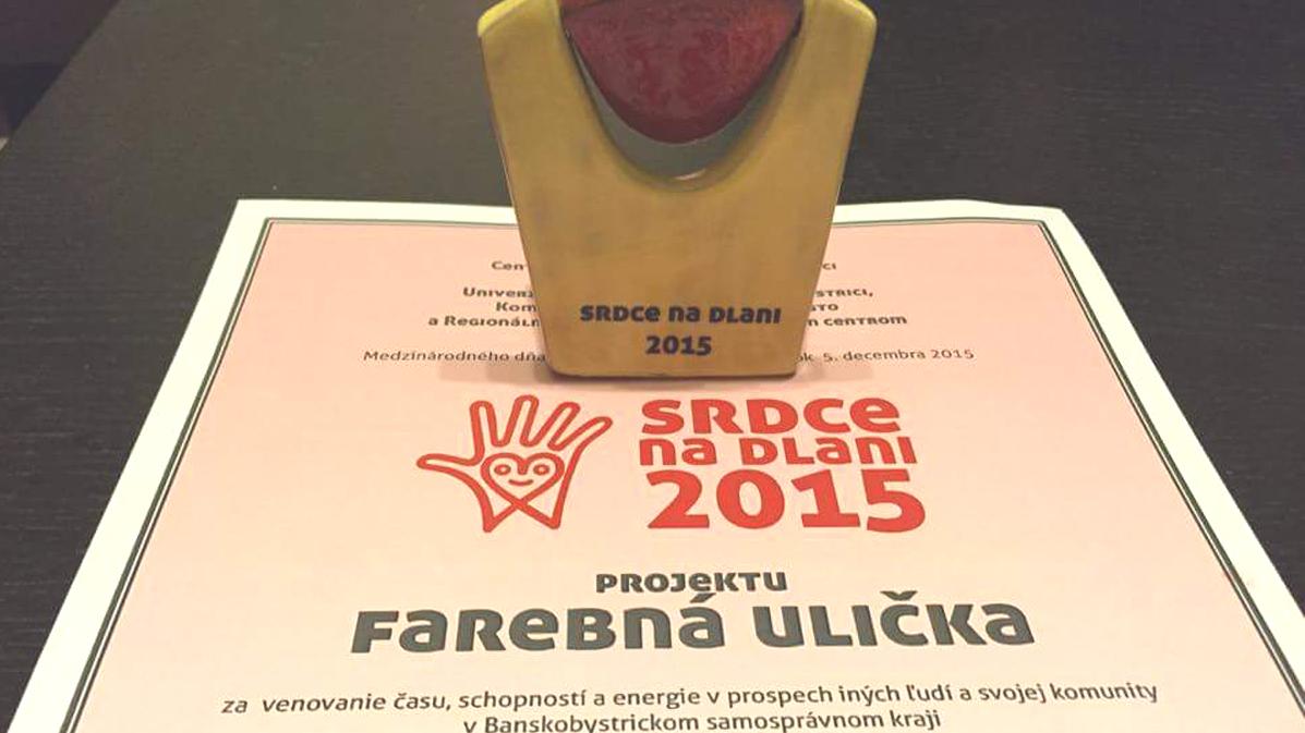 Viete o niekom, kto má srdce na dlani?