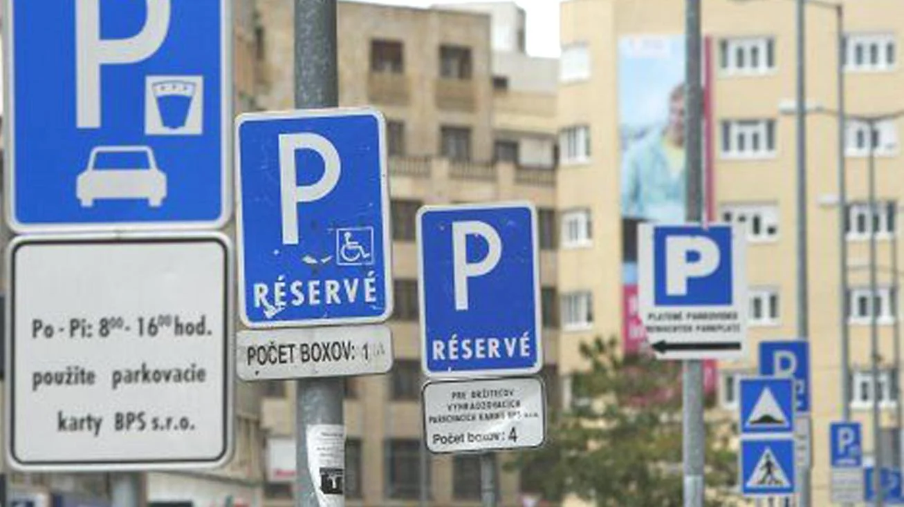 Mestu Bratislava prišlo 96 pripomienok k parkovacej politike