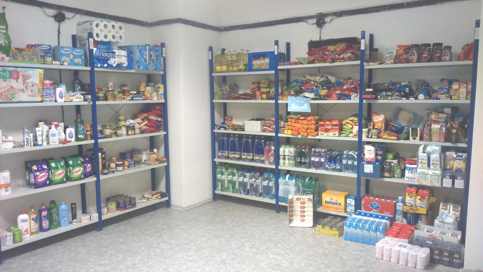 Počas akcie Daruj jedlo vyzbierali potraviny, oblečenie i paplóny