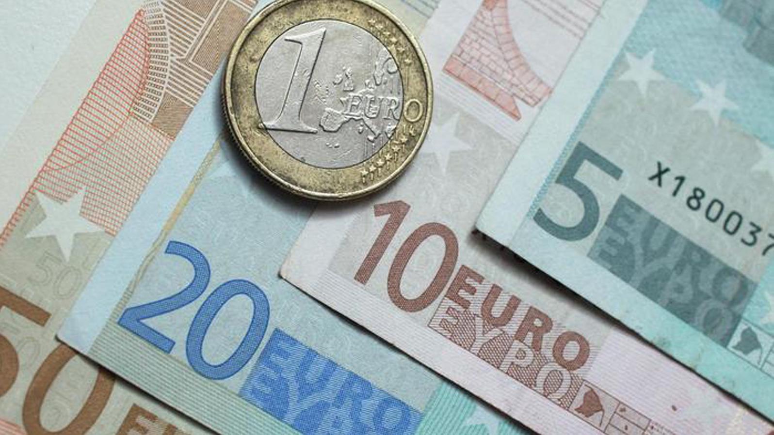 Plat starostu sa vždy určuje dopredu, nie spätne