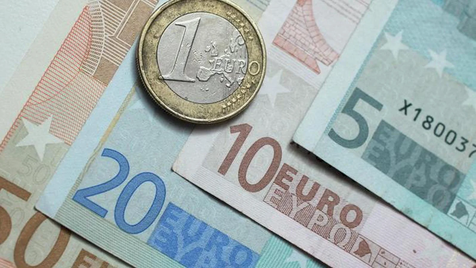 Plat starostu sa vždy určuje dopredu, nie spätne