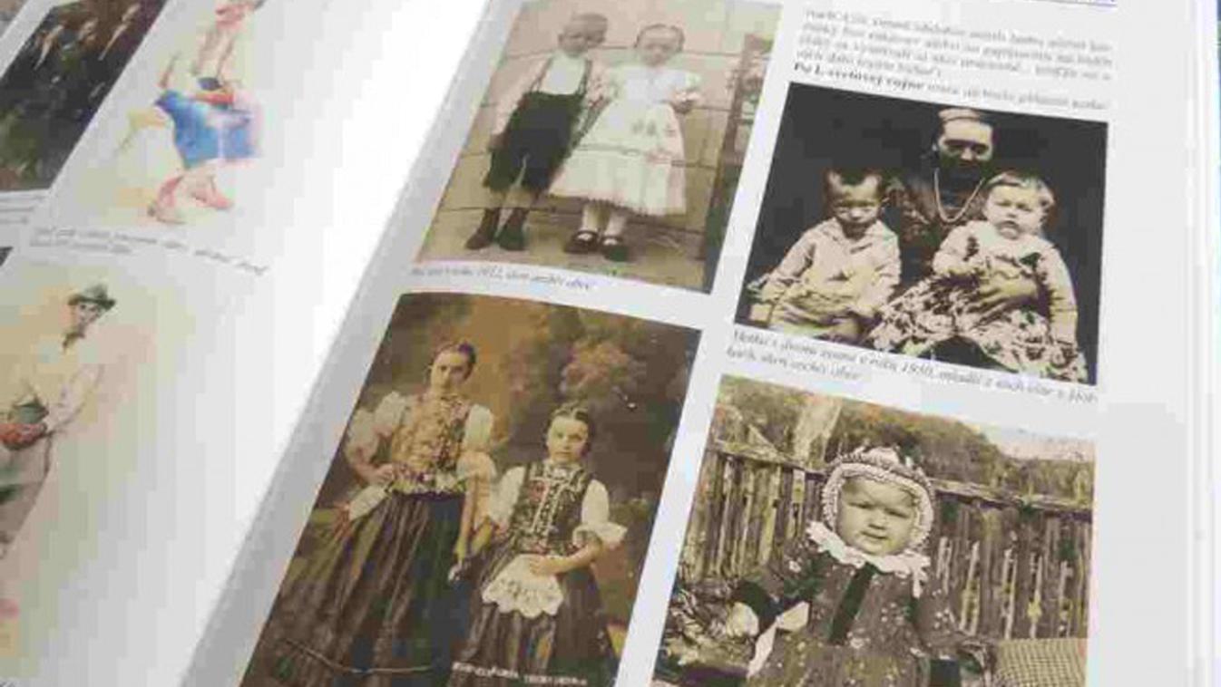 Autori prvej publikácie o obci Prenčov čerpali aj z rodinných archívov