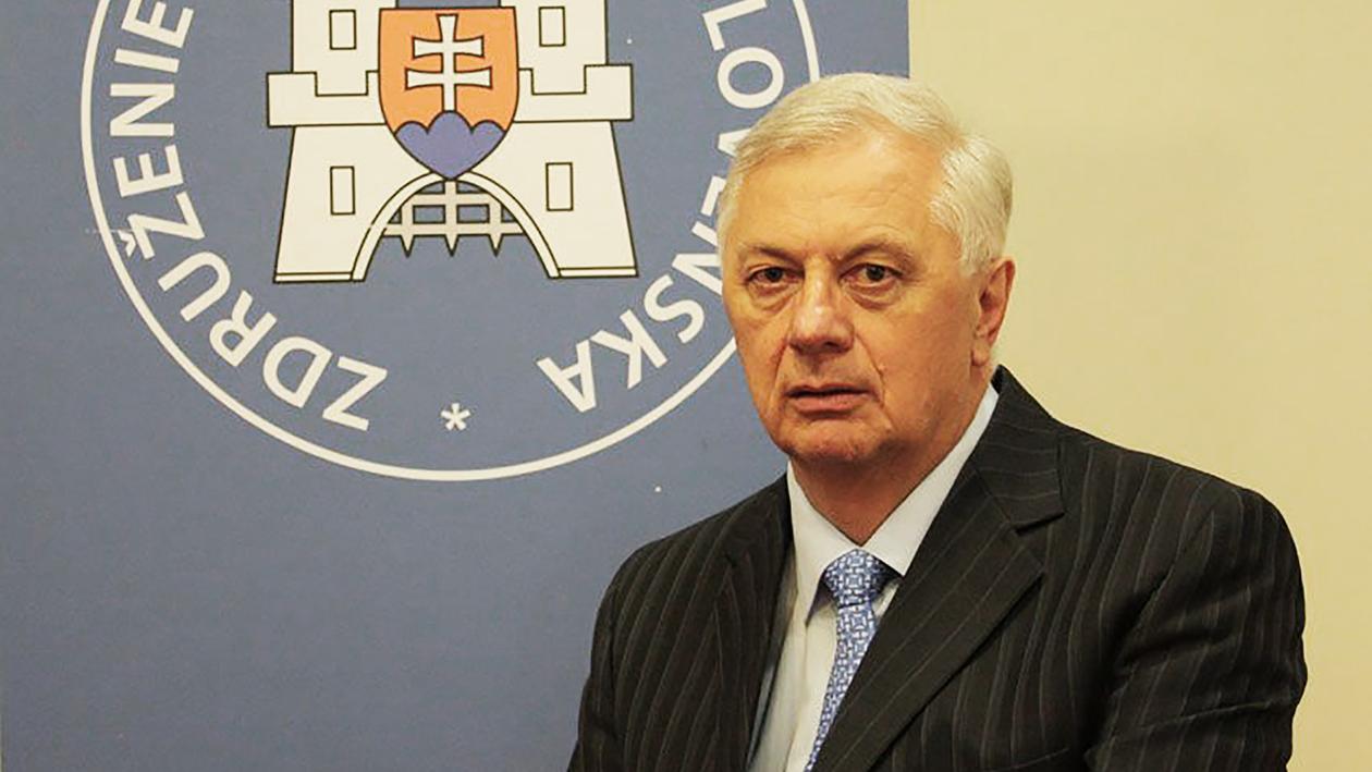Vyhlásenie predsedu ZMOS: Učiteľom patrí mimoriadna vďaka a hlboká úcta