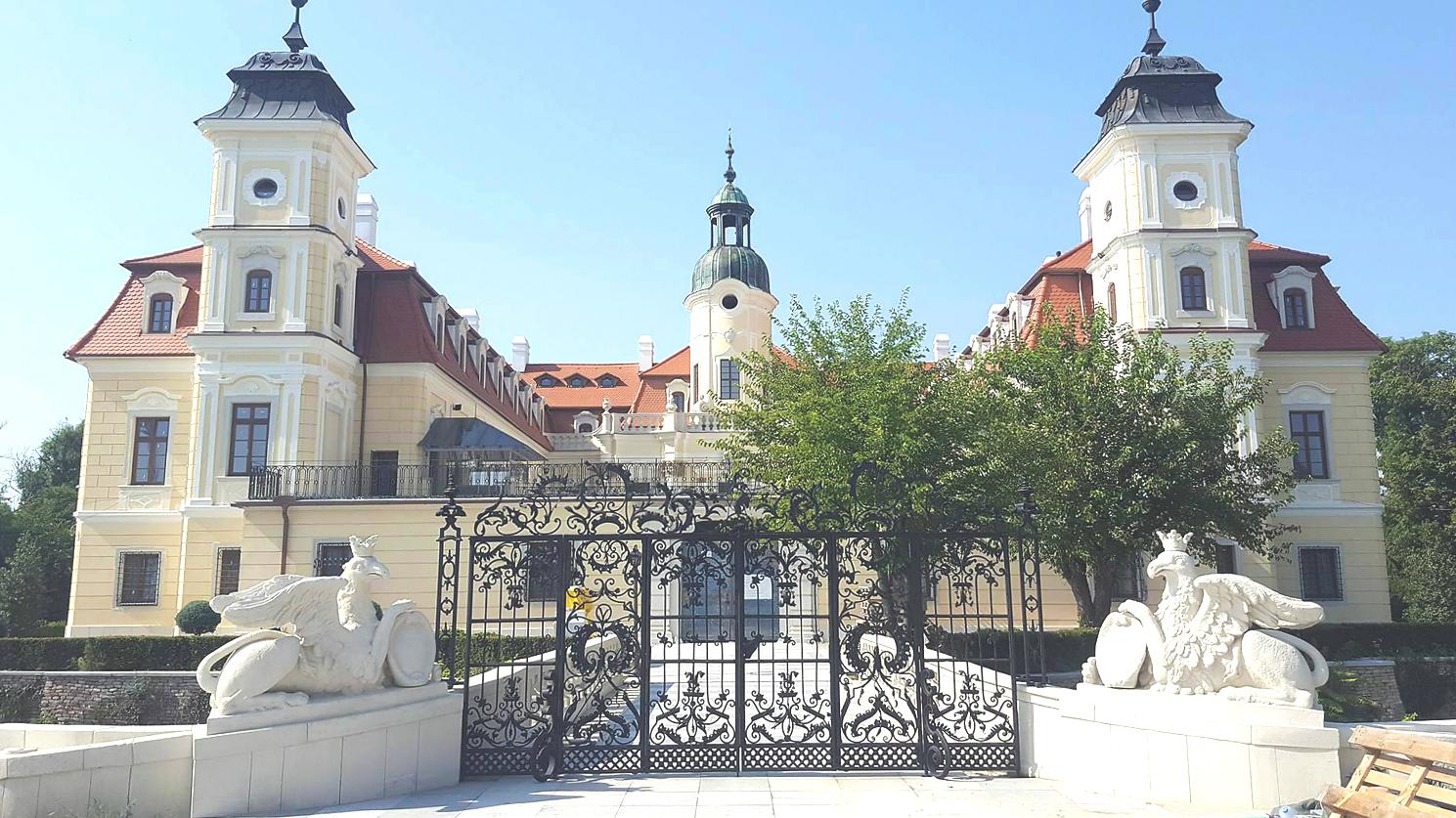 Bernolákovský kaštieľ dnes po komplexnej rekonštrukcii sprístupnia