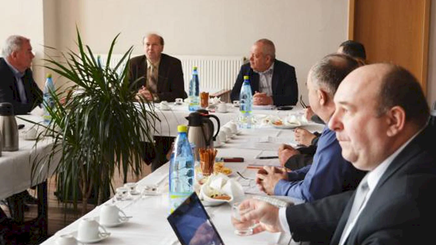 Finančná sekcia o daniach, školstve, rozpočtových pravidlách aj informatizácii