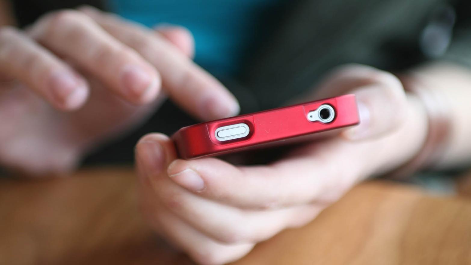Miestne dane a poplatky môžu v Liptovskom Mikuláši platiť už aj cez mobil