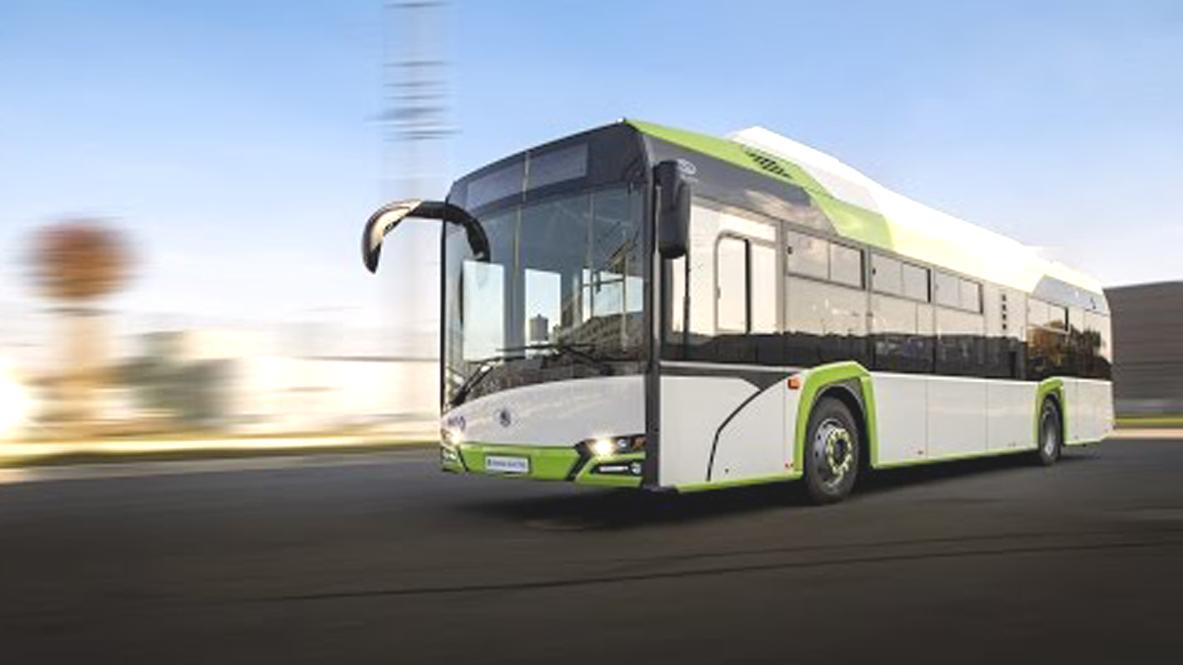 Mestskú hromadnú dopravu v Šali začína zabezpečovať elektrobus