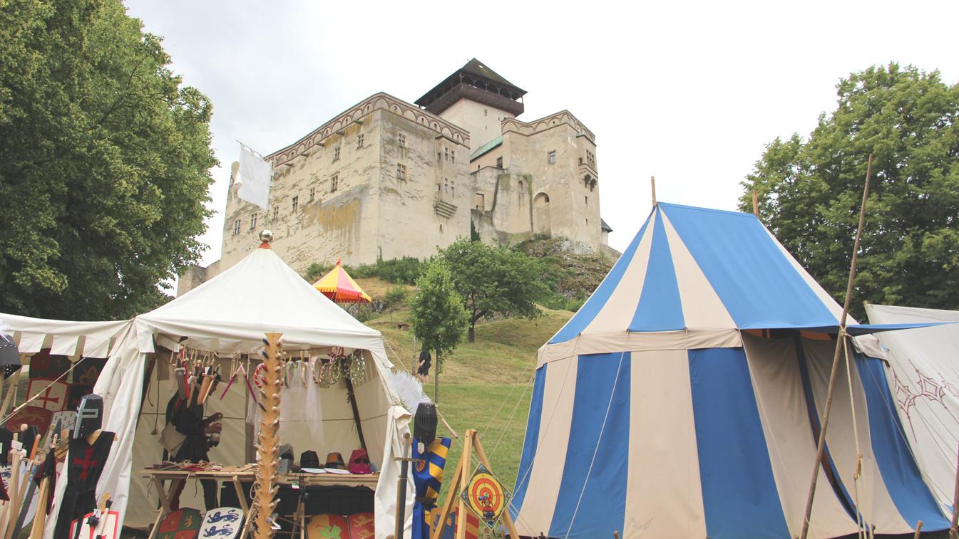 Trenčiansky hrad ponúkne leto plné nezabudnuteľných zážitkov