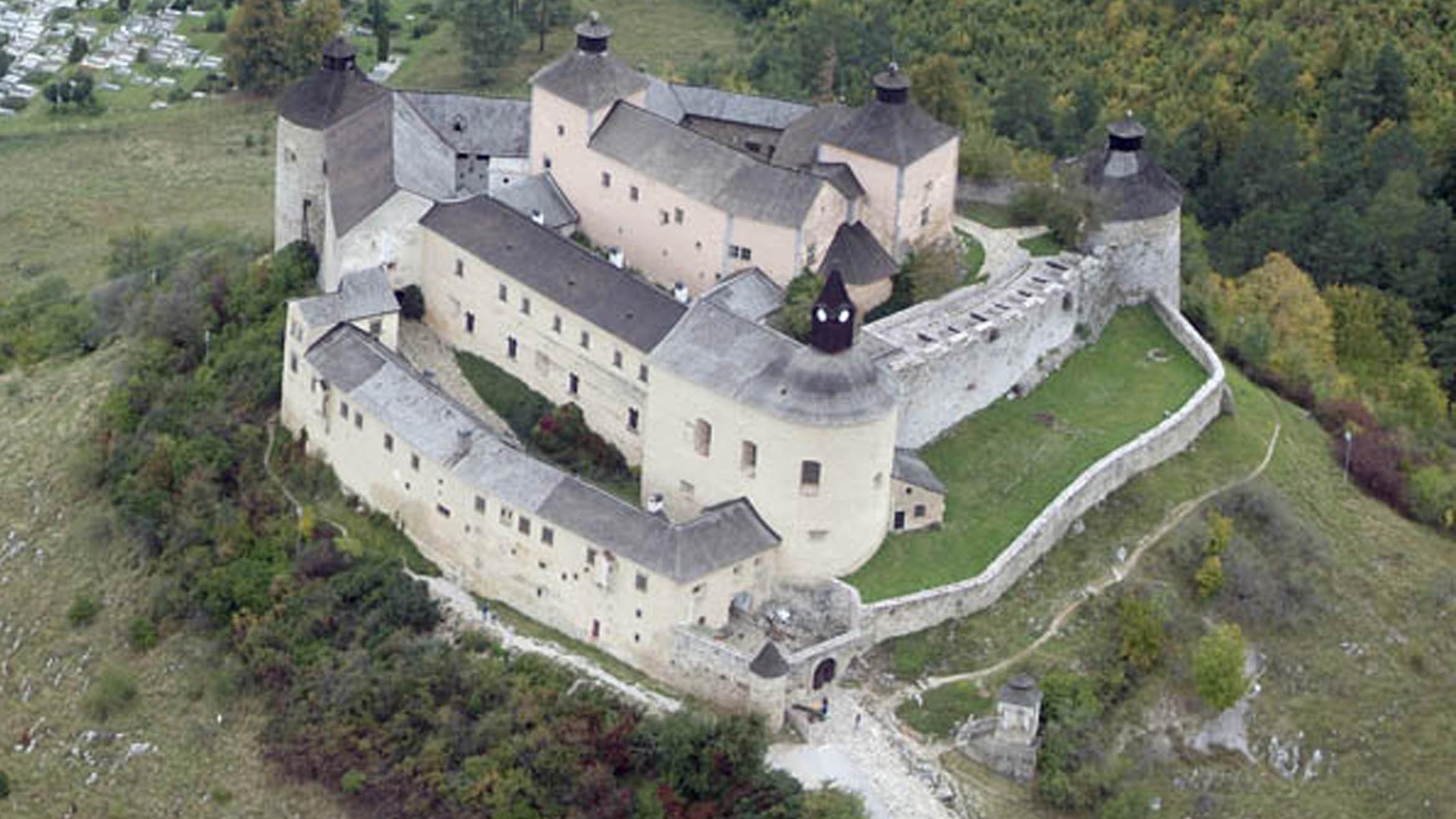 Na hrade Krásna Hôrka pochovajú pozostatky grófky Elizabeth Olgyay Andrássyovej