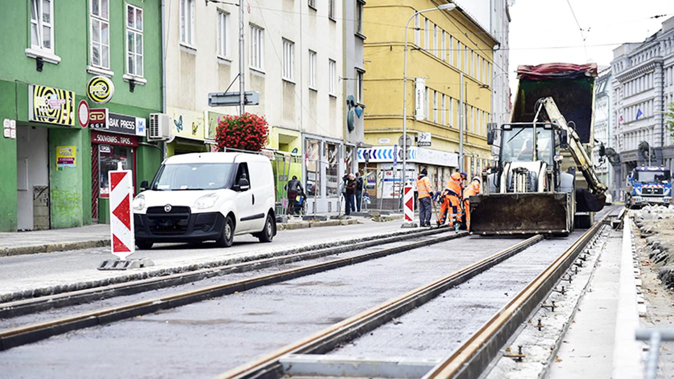Električková trať na Špitálskej ulici môže byť hotová v polovici novembra
