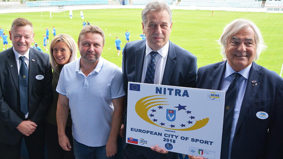 Nitra už má vlajku aj certifikát o získaní titulu Európske mesto športu 2018