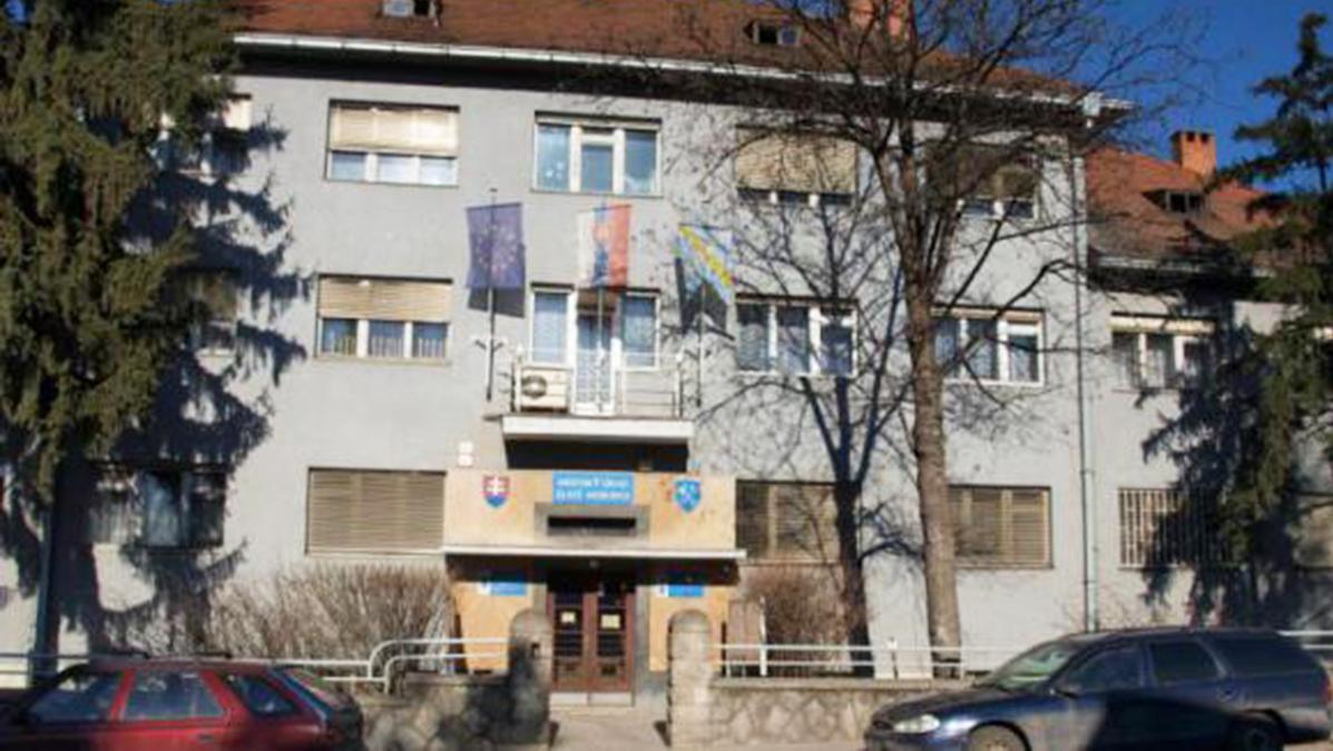 Samospráva chce ľudí informovať cez sms-ky