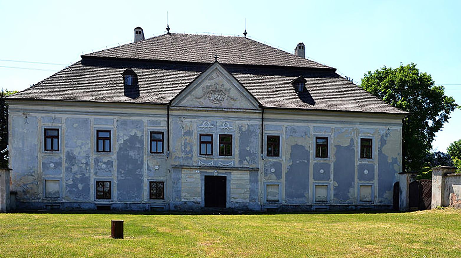 Ostrá Lúka opäť vyhlásila súťaž na predaj kaštieľa, cenu znížila na 295 000 eur
