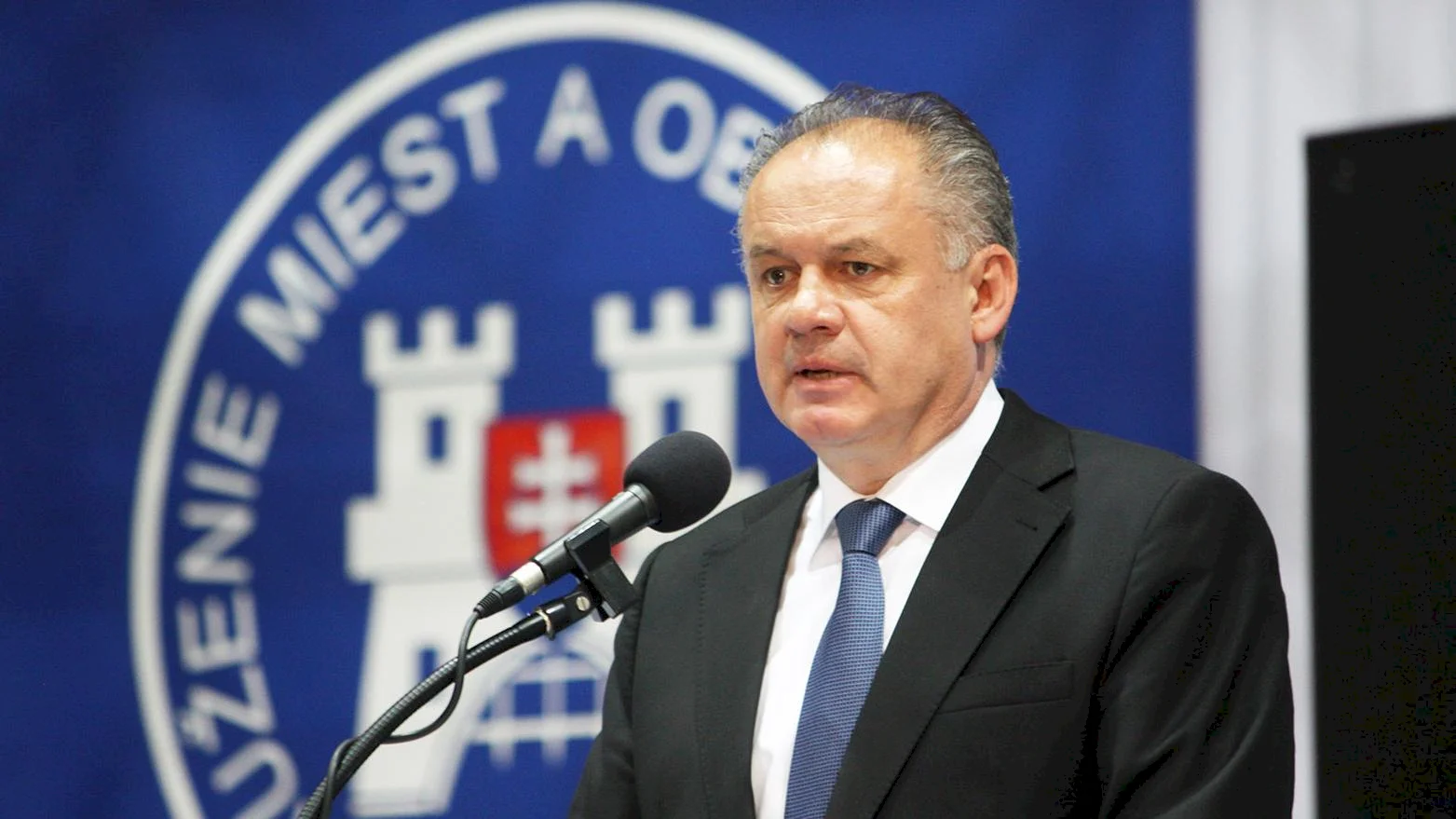 Slovenské poľnohospodárstvo stojí na hrane, treba doň vrátiť poriadok