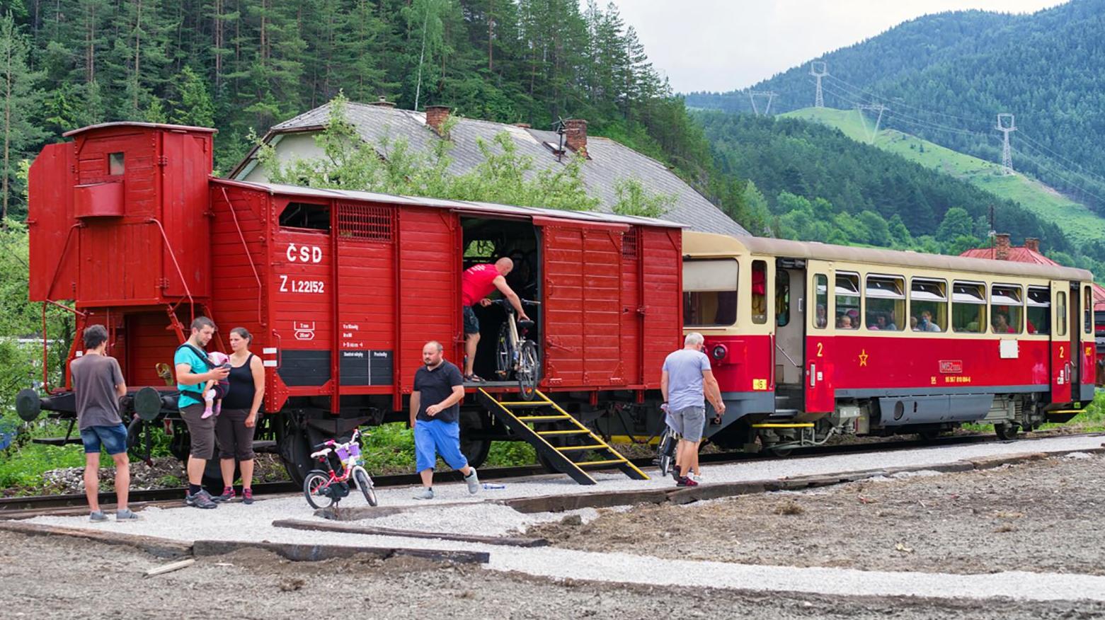 Historický vláčik ako nová letná atrakcia na Liptove
