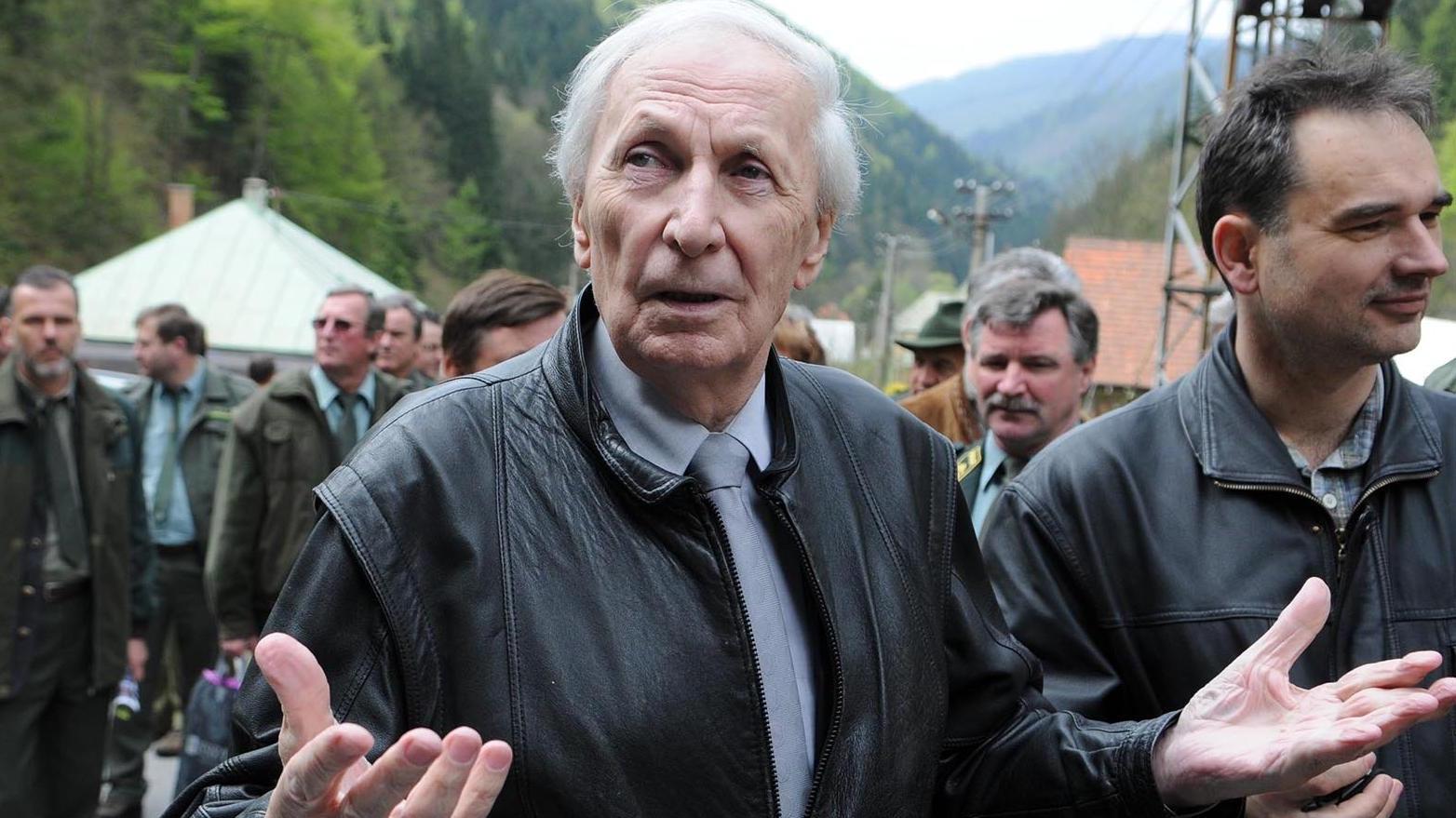 Legendárnemu Ladislavovi Chudíkovi osadili na Hájnom grúni pamätník