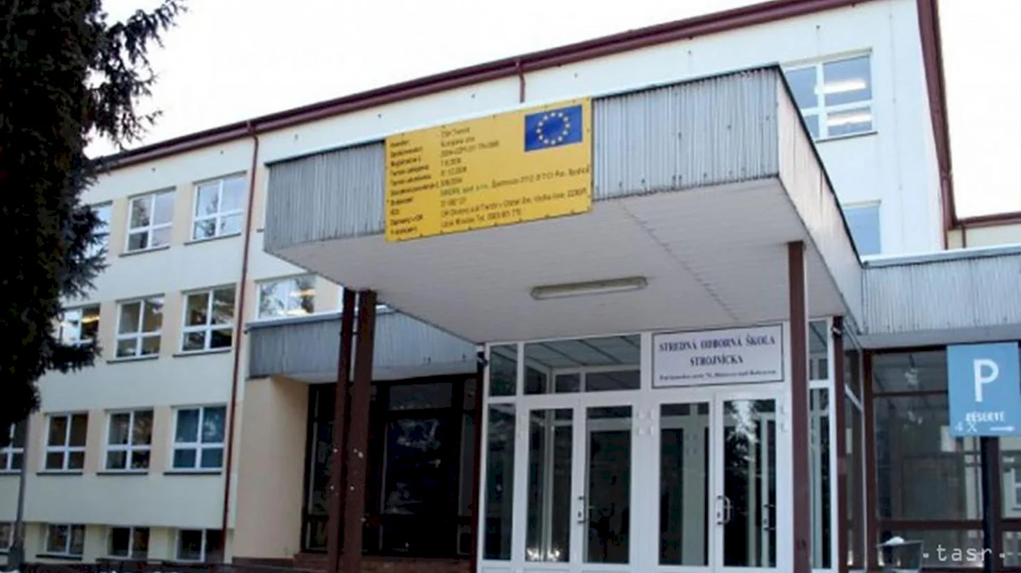 Pavilón ZŠ v Bánovciach nad Bebravou rekonštruujú, bude tam komunitné centrum