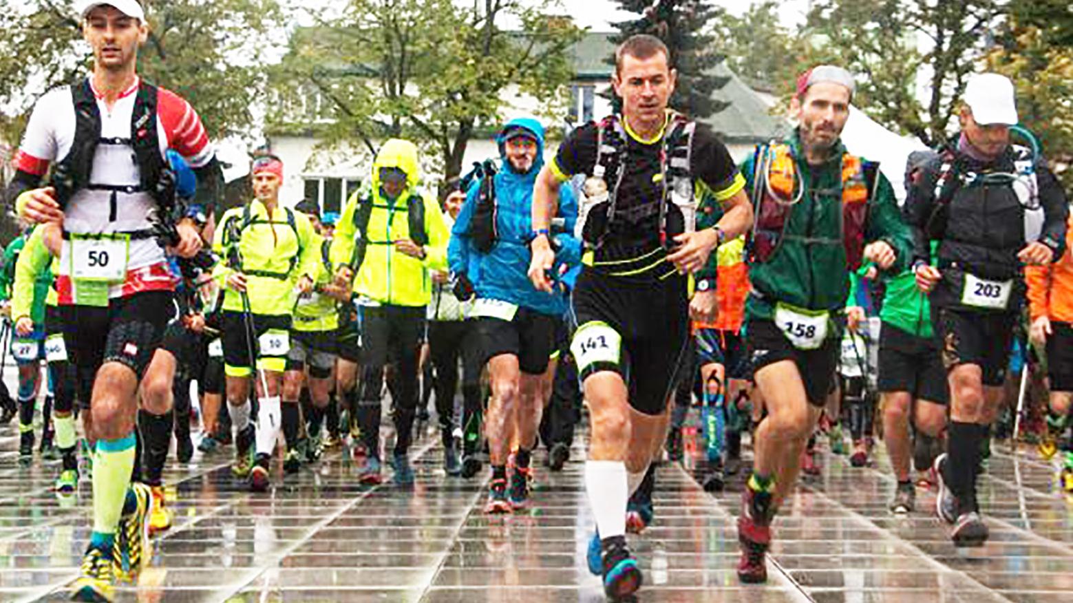 Ultramaratón PONITRIANSKA STOVKA 2018 opäť štartuje z Handlovej.