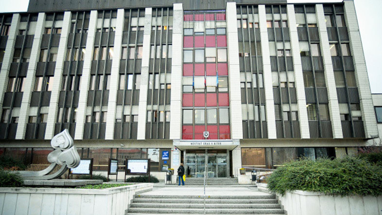 Nitrianska Radnica chce do ulíc poslať rómske poriadkové hliadky