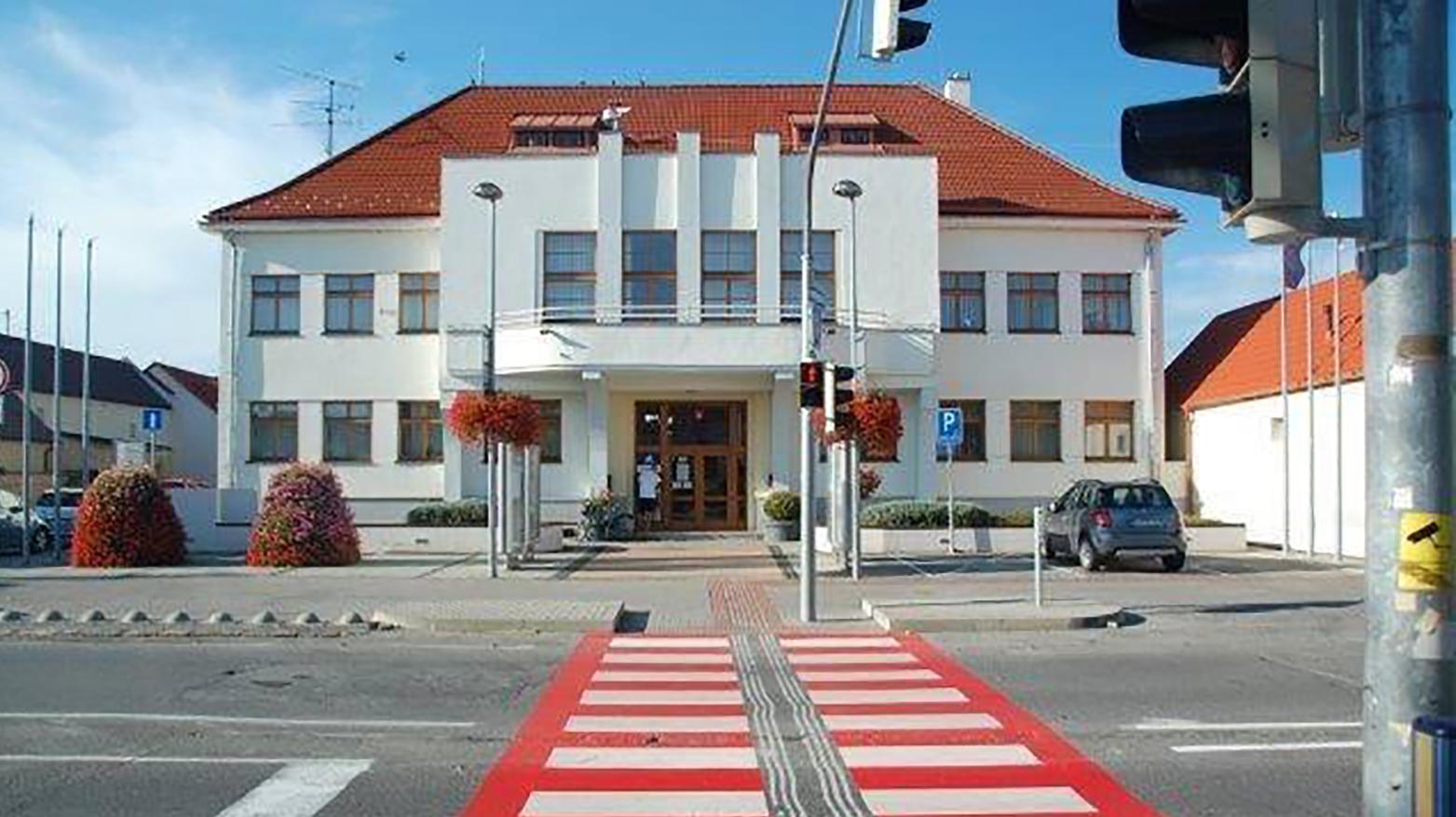 Vo Vajnoroch vyhlásili na 8. decembra dve miestne referendá