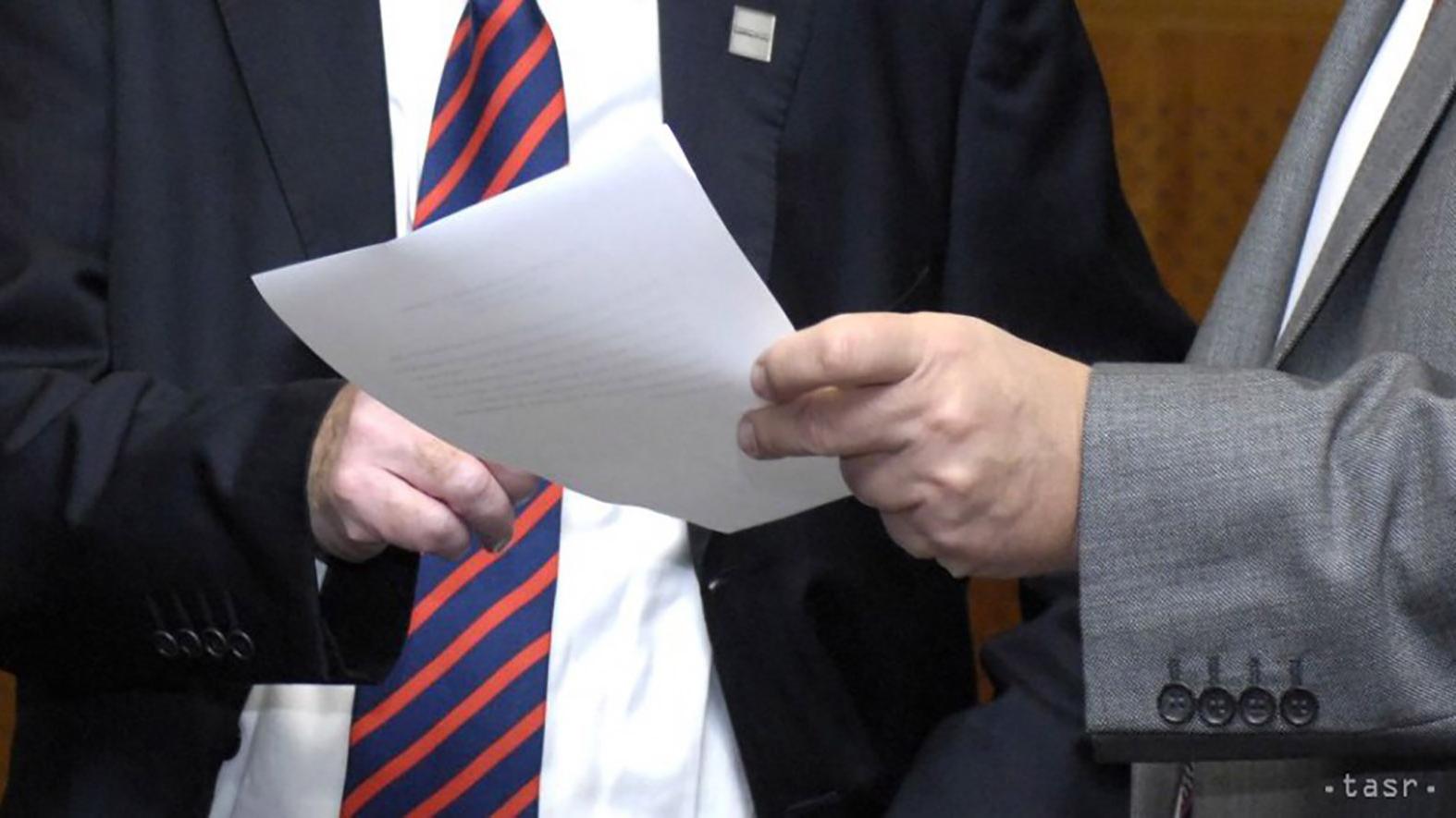 Metodický návod má pomôcť samosprávam s ustanovujúcim zasadnutím
