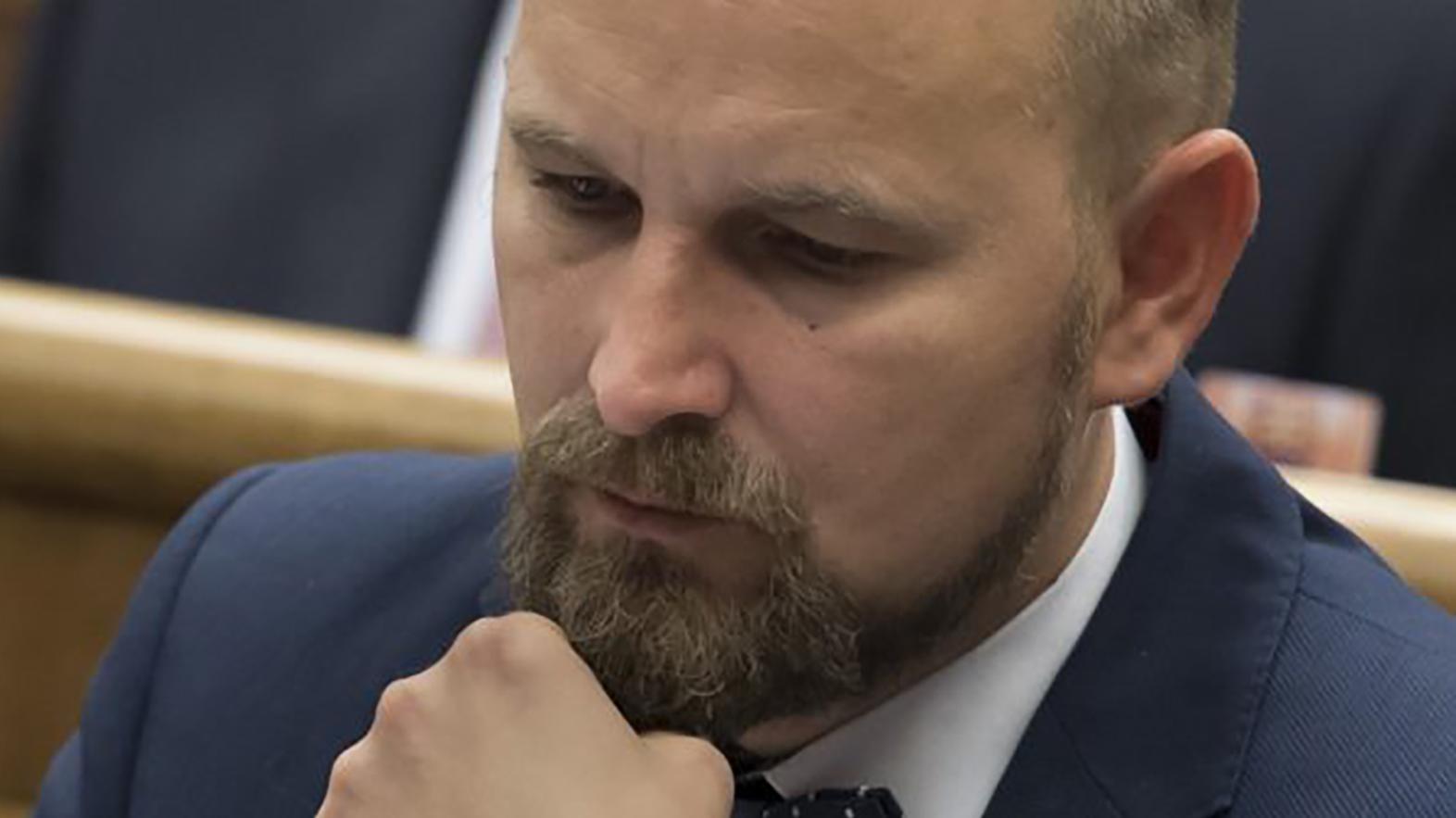 Jozef Viskupič diskutoval so študentmi SŠ o hrozbách totalitných režimov