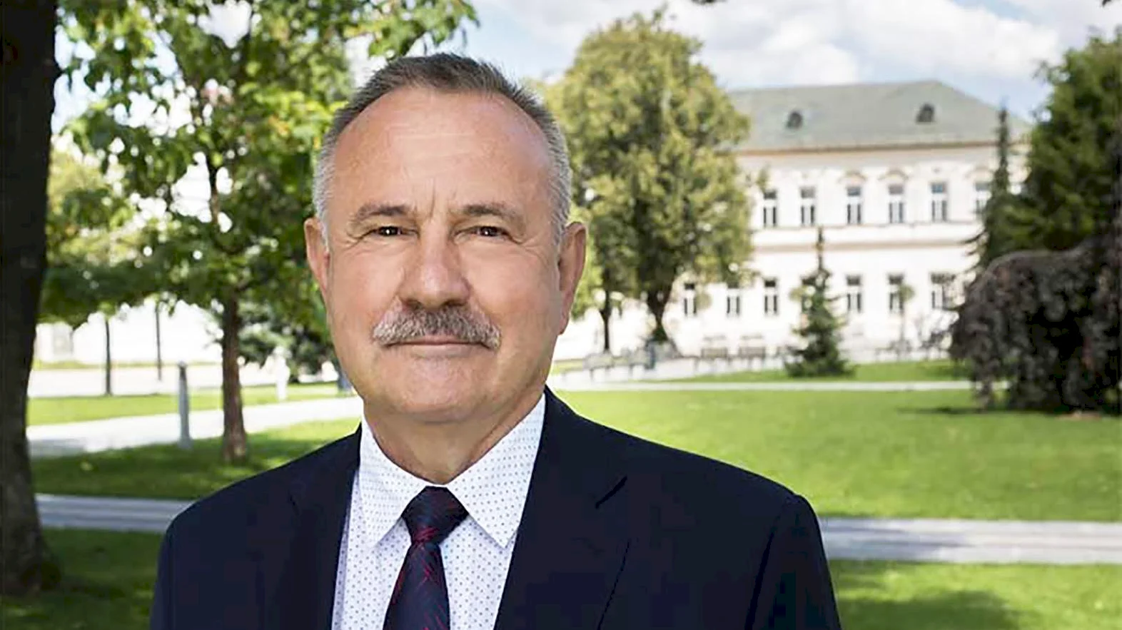 Nový primátor J. Danko sa ujal funkcie