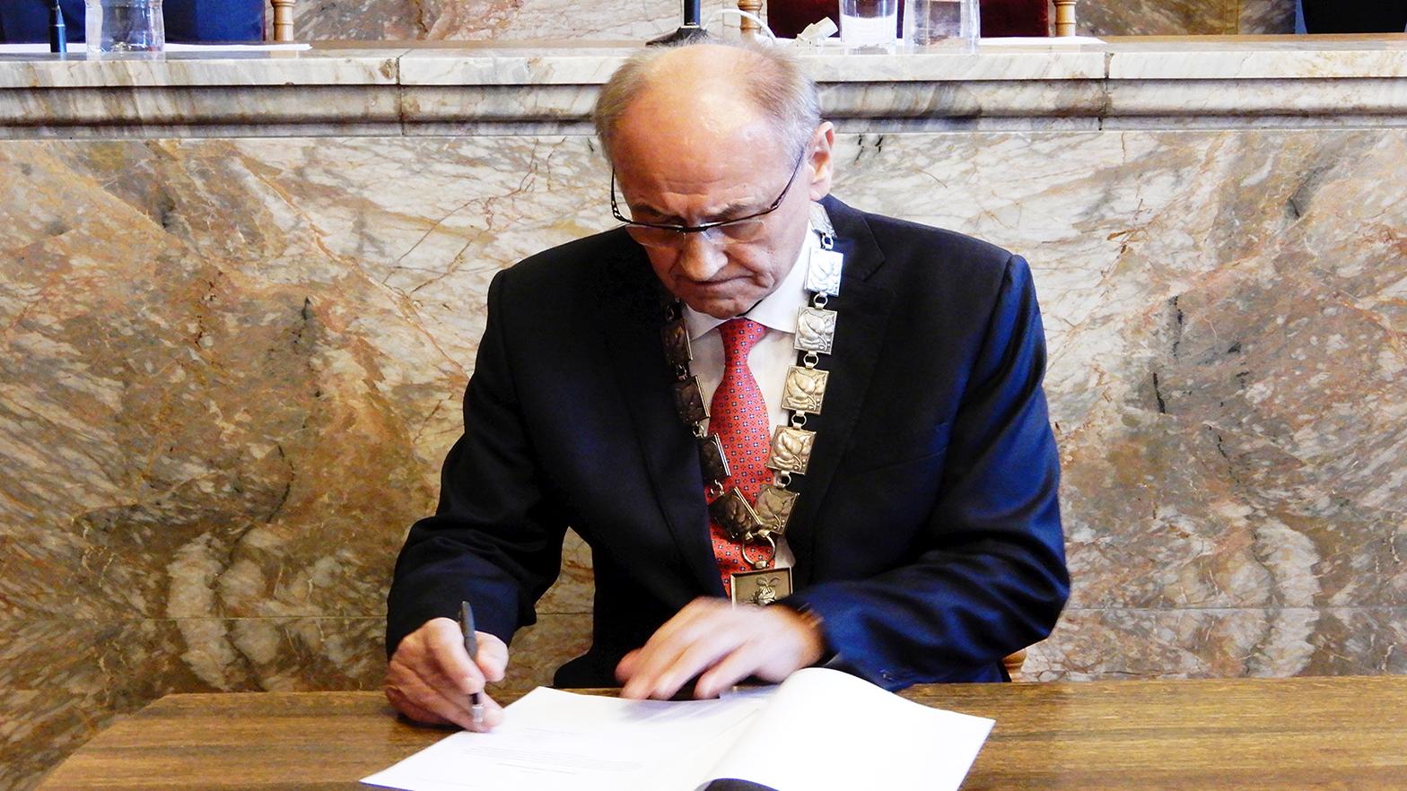 Staronový primátor Ružomberka Igor Čombor sa ujal funkcie