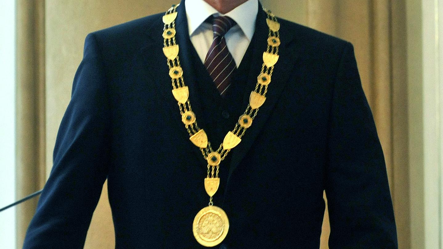 Funkcie sa v pondelok na strednom Považí ujme hneď päť primátorov