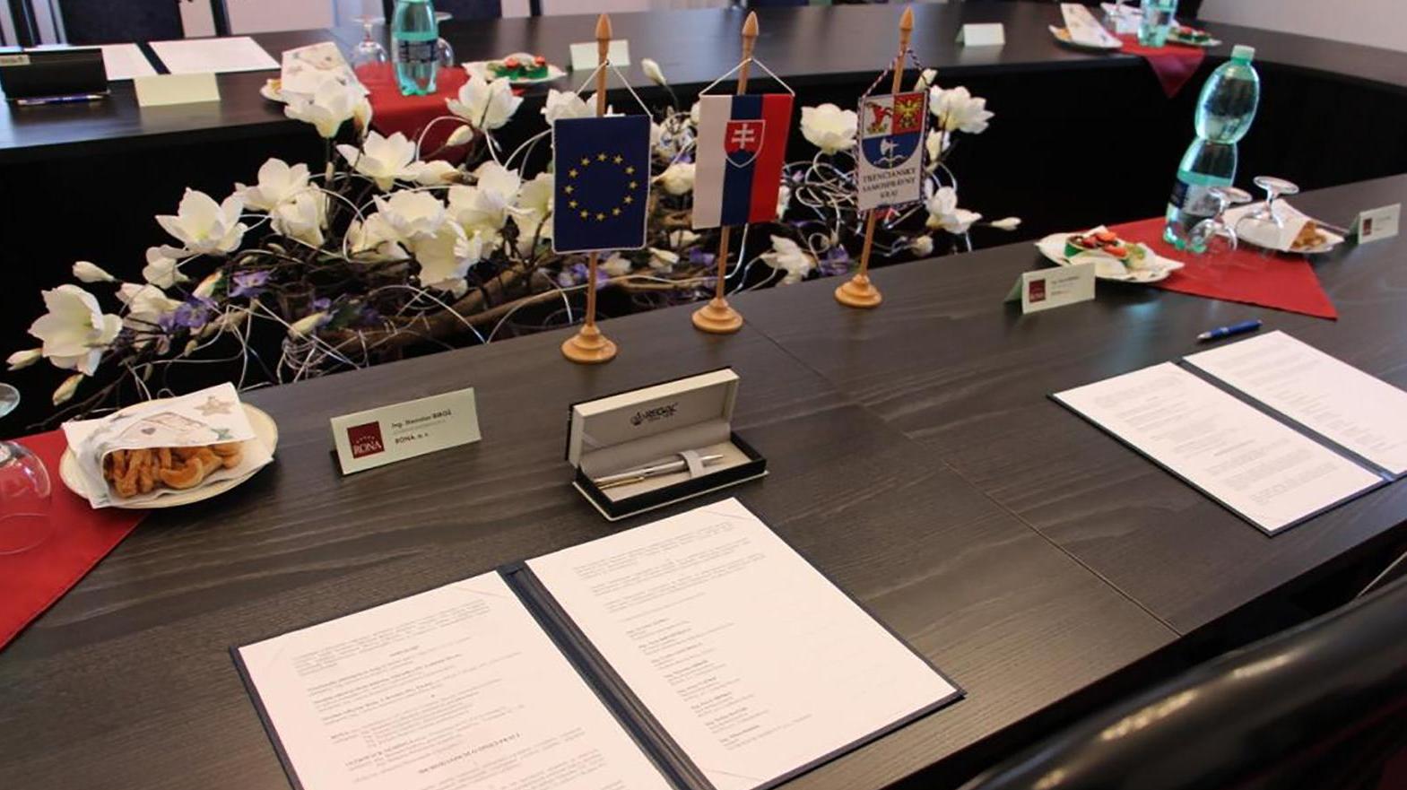 Tradícia školy sklárskeho zamerania na Slovensku ostane aj naďalej zachovaná
