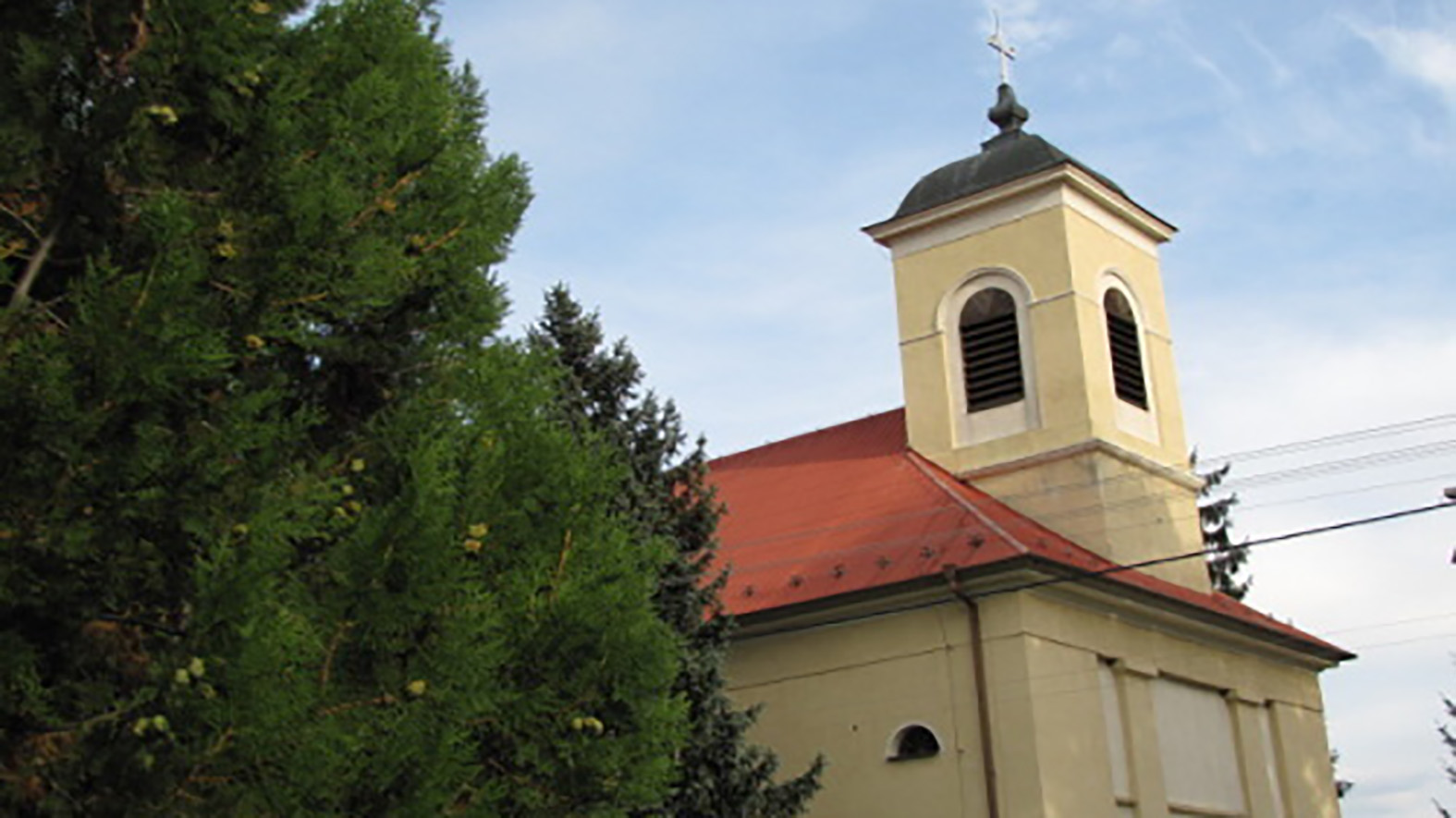V Kráľovom Brode osadili na kostole nový zvon, zrekonštruovaný je i organ a kríž