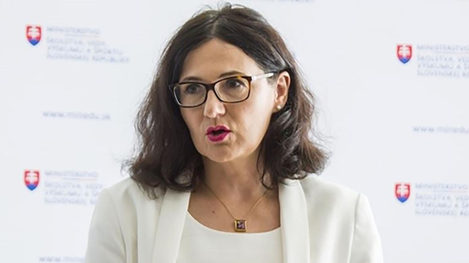 Súčasný kreditový príplatok pre učiteľov by sa mal zrušiť