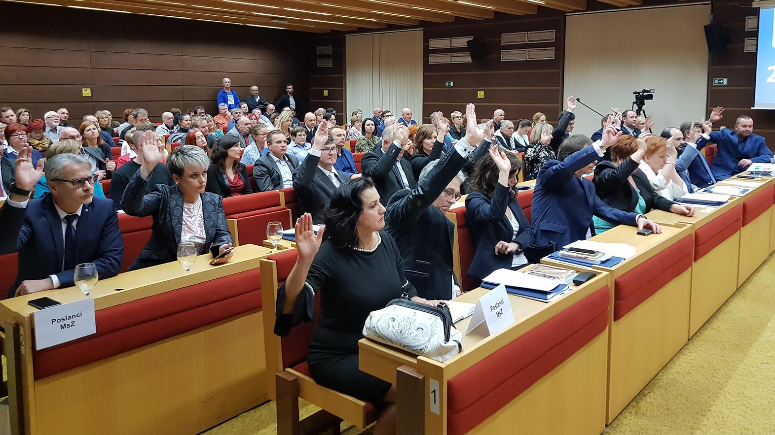 Poslanci schválili rozpočet na rok 2019, provizórium sa skončilo