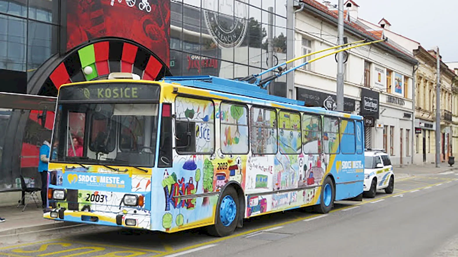 V Košiciach začína premávať Dobrý trolejbus, informovať bude o dobrovoľníctve