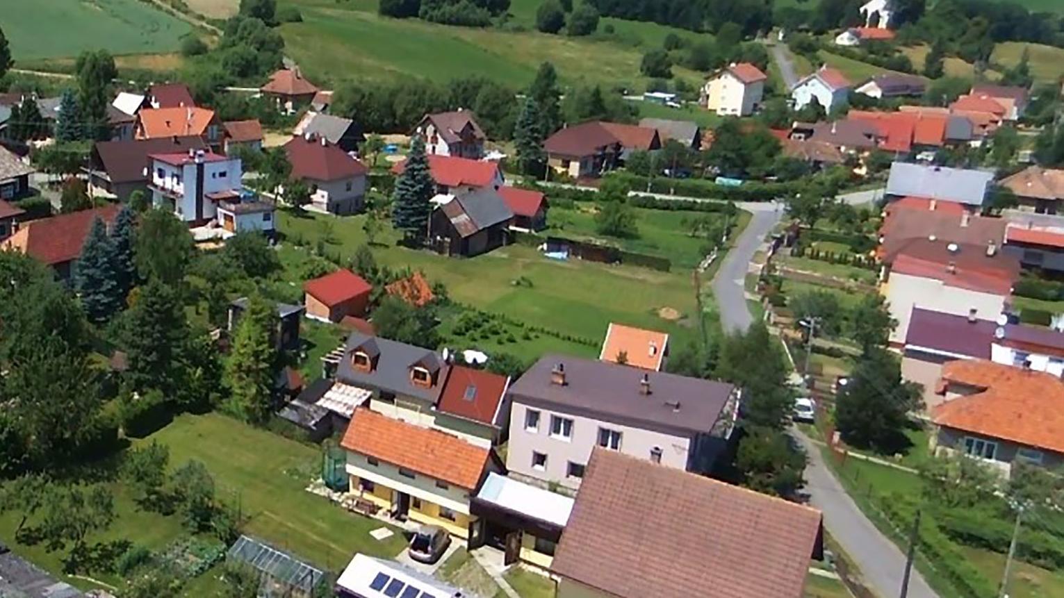 Nové ihrisko pre rodiny s deťmi vyrastie v pokojnej časti obce