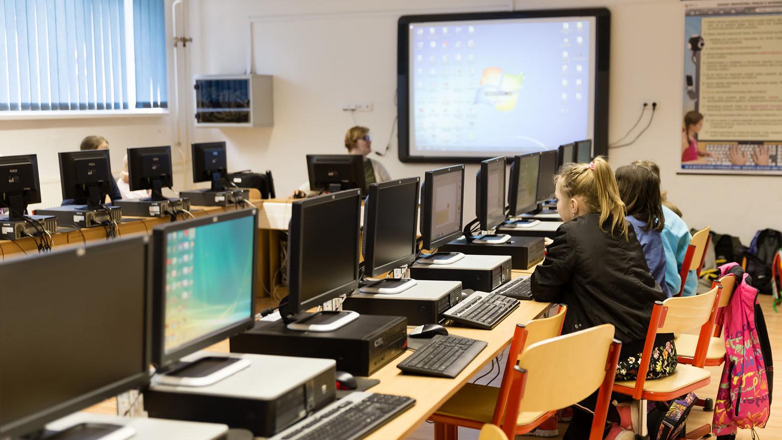 Začala sa modernizácia učební