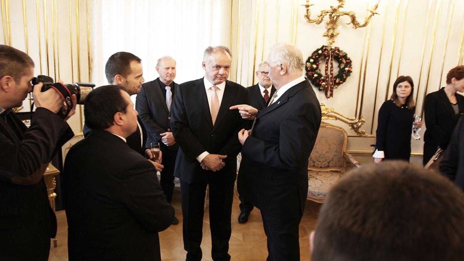 Prezident: Starostov obcí trápia sneh, obedy zadarmo i absencia telocviční