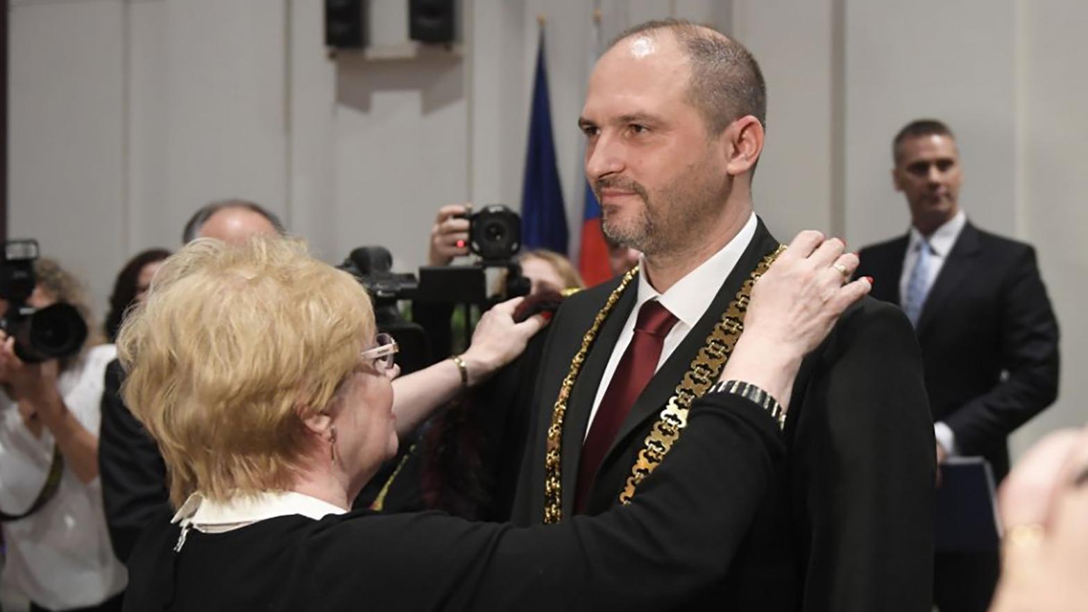 Primátor vidí pozitívne zmeny v rozpočte, parkovaní či mestskej polícii