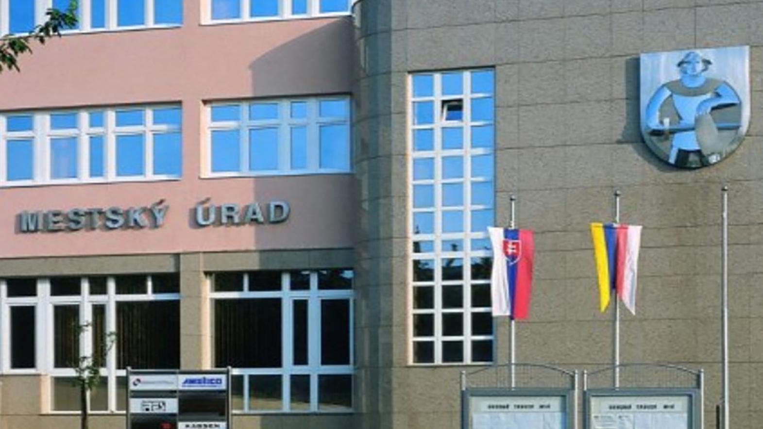 Starostovia a primátori okresu rokovali o SOÚ aj o financovaní školstva