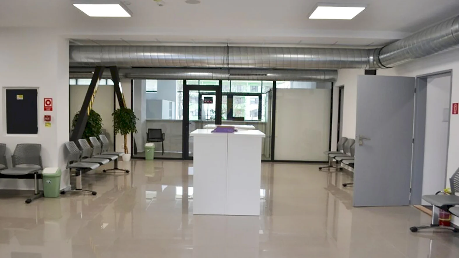 V meste otvorili pre verejnosť nové klientske centrum