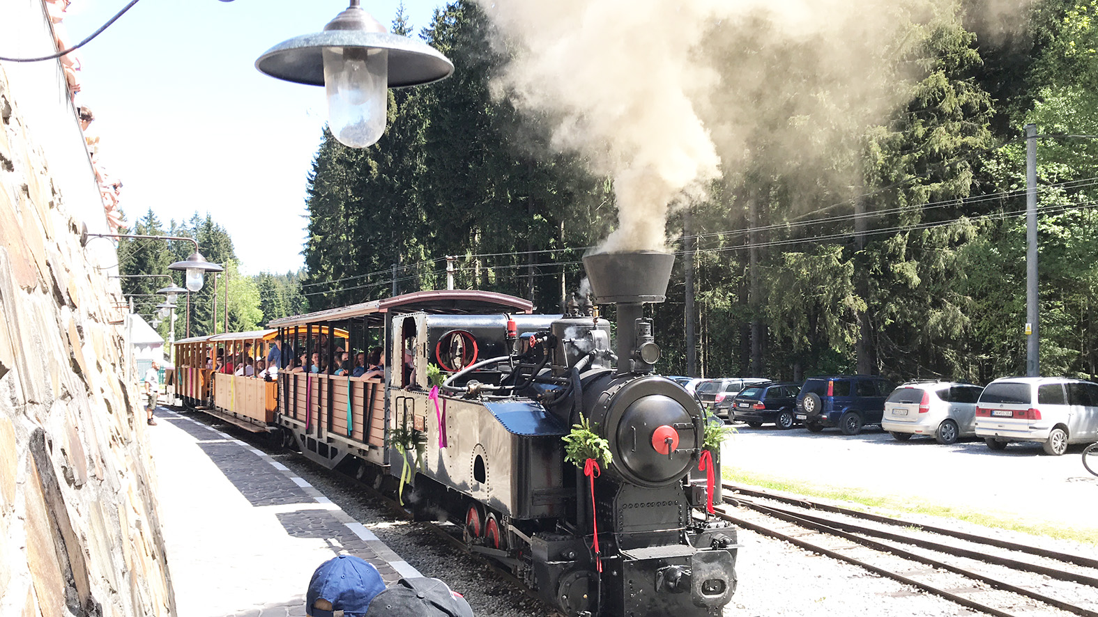 Novinkou letnej turistickej sezóny na Oravskej lesnej železnici je Remeselný dom