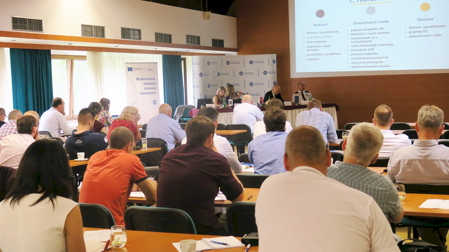 Parkovacia politika v centre pozornosti