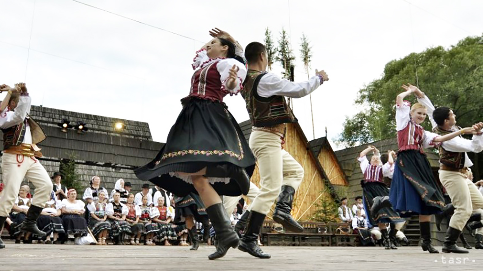 Folklórne slávnosti budú zamerané na slovenskú rodinu