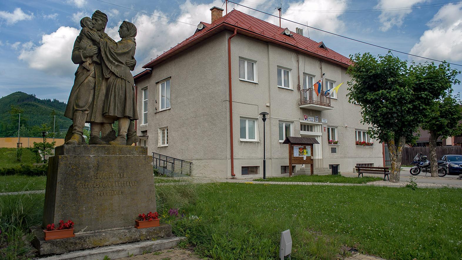 Telgárt bol počas SNP malým Stalingradom, po vojne sa volal Švermovo