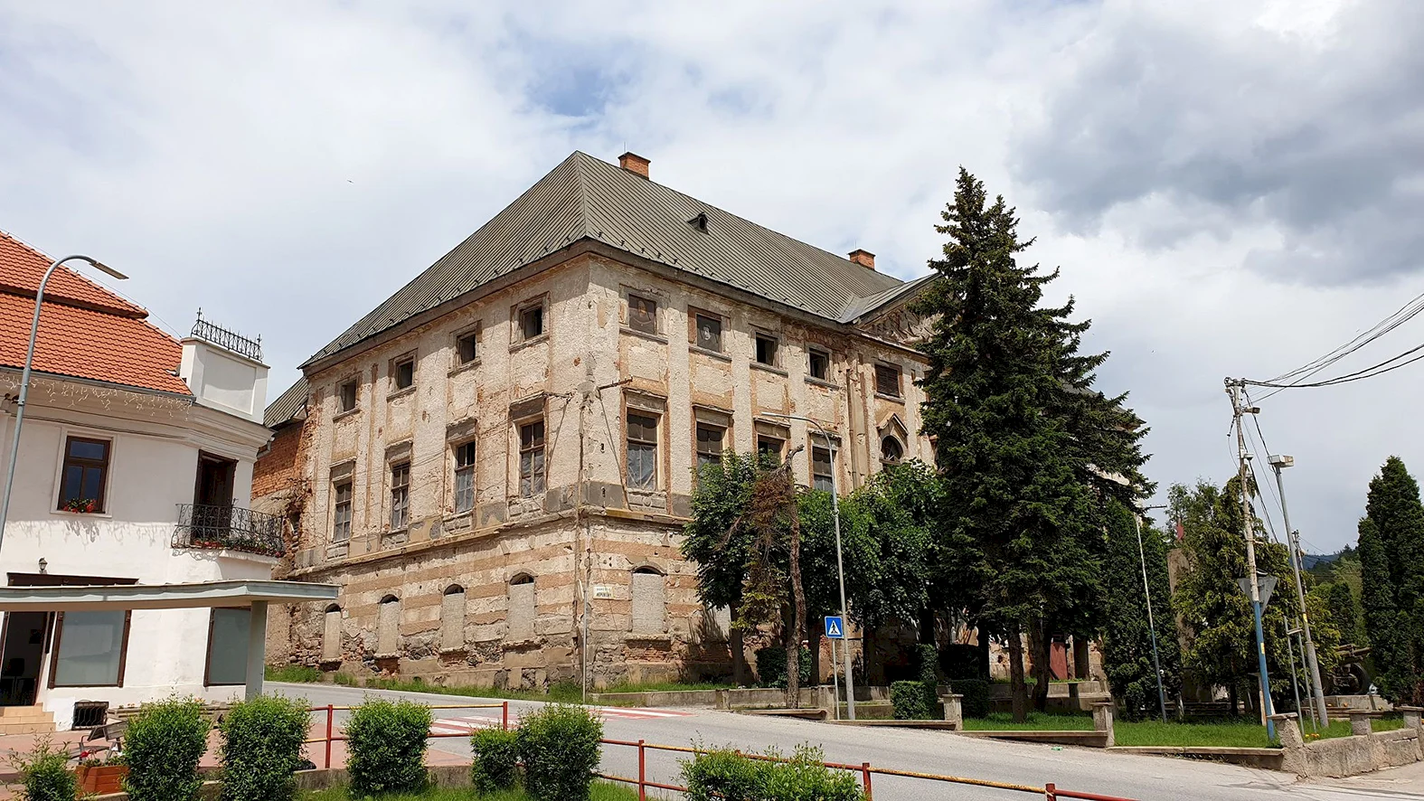 Coburgovský kaštieľ tohto roku opravuje 15 nezamestnaných