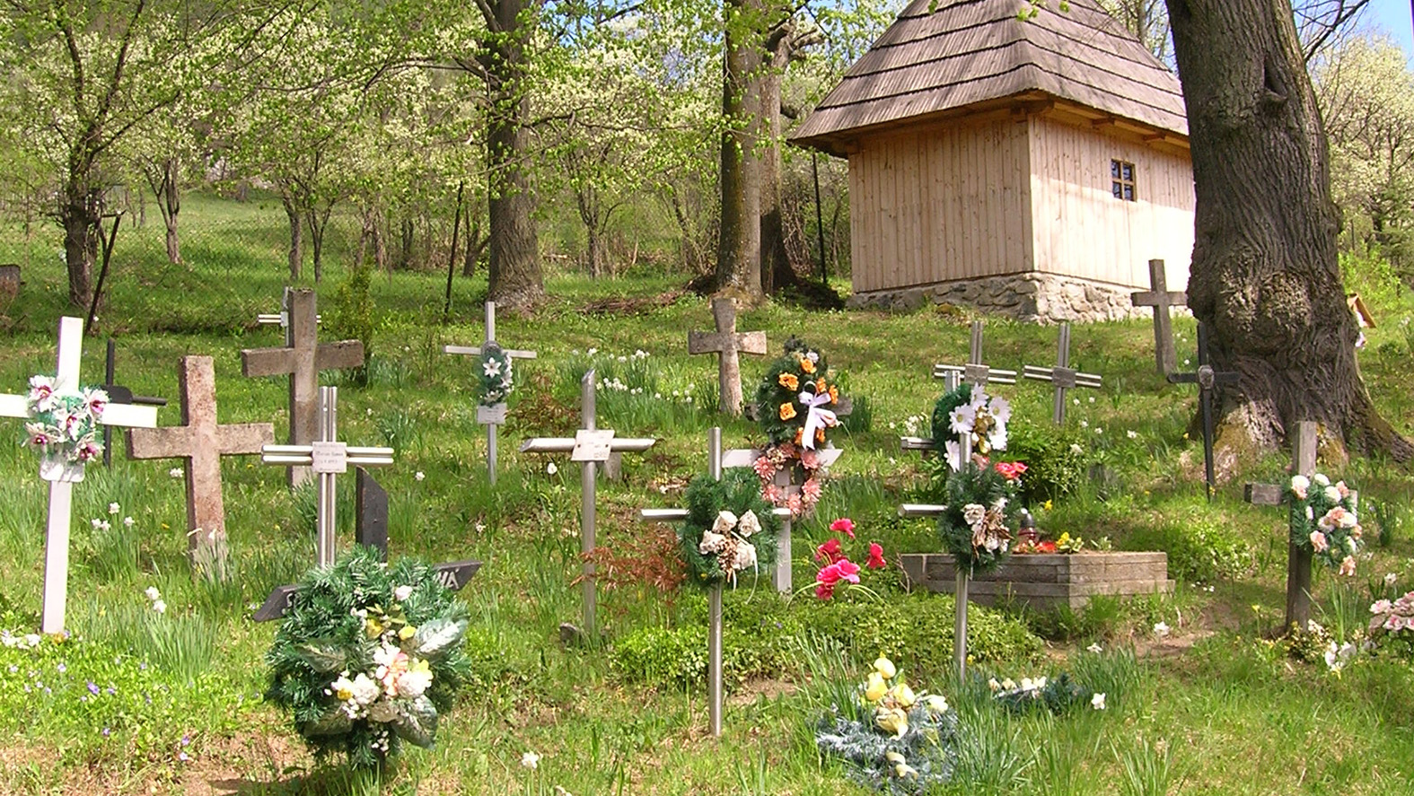 Vláda schválila zmeny v pohrebníctve