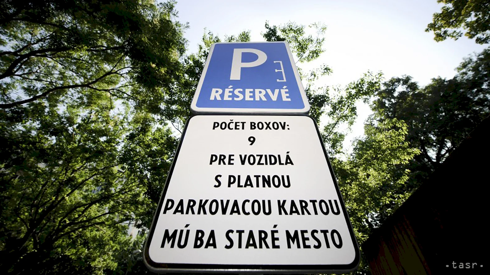 Rezidenti v Starom Meste nájdu parkovacie miesta ľahšie